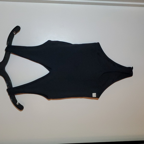 Vuori Bodysuit - Picture 4 of 5